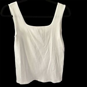 Uniqlo Women's White Ribbed Square Neck Tank Top Size M